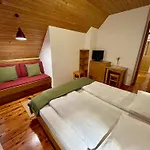 Alloggio per agriturismo Govc-vrsnik